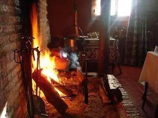 Casa Rural La Josa 컨트리하우스 칸델레다