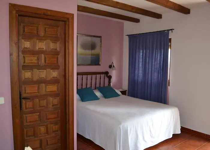 Casa Rural La Josa 칸델레다